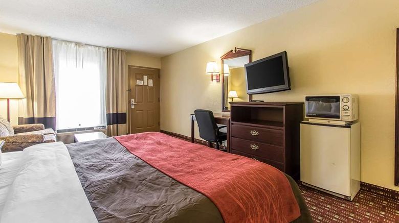 <b>Quality Inn Andalusia Room</b>. Images powered by <a href="https://iceportal.shijigroup.com/" title="IcePortal" target="_blank">IcePortal</a>.