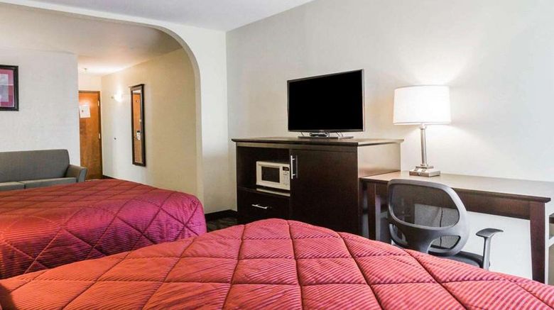 <b>Quality Inn Montgomery Suite</b>. Images powered by <a href="https://iceportal.shijigroup.com/" title="IcePortal" target="_blank">IcePortal</a>.