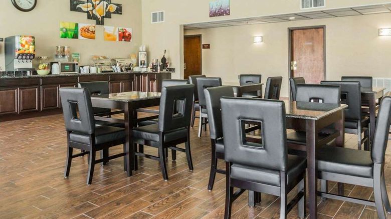 <b>Quality Inn Montgomery Restaurant</b>. Images powered by <a href="https://iceportal.shijigroup.com/" title="IcePortal" target="_blank">IcePortal</a>.