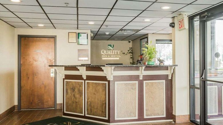 <b>Quality Inn Montgomery Lobby</b>. Images powered by <a href="https://iceportal.shijigroup.com/" title="IcePortal" target="_blank">IcePortal</a>.