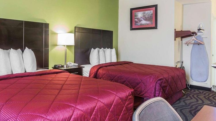 Quality Inn Montgomery Room