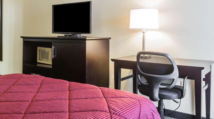Quality Inn Montgomery Room