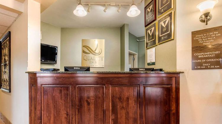Quality Inn Lobby