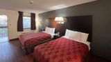 Econo Lodge Inn and Suites Tuscaloosa I-20 Room
