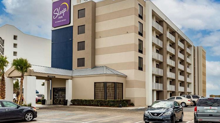 Sleep Inn on the Beach Exterior