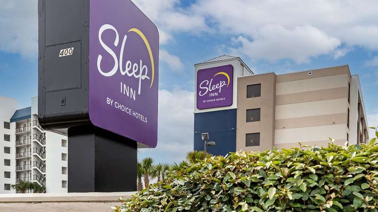 Sleep Inn on the Beach Exterior