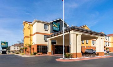 Quality Inn & Suites