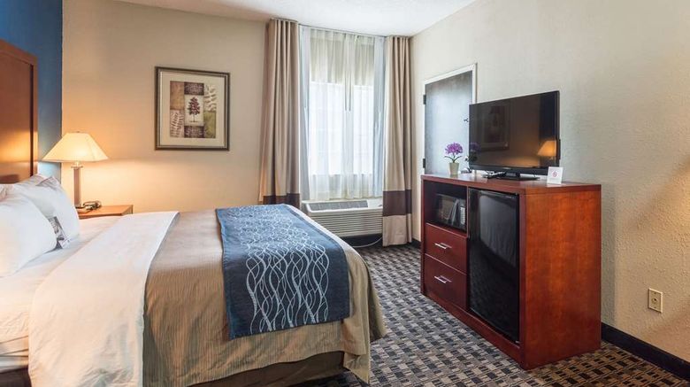 <b>Comfort Inn Room</b>. Images powered by <a href="https://iceportal.shijigroup.com/" title="IcePortal" target="_blank">IcePortal</a>.