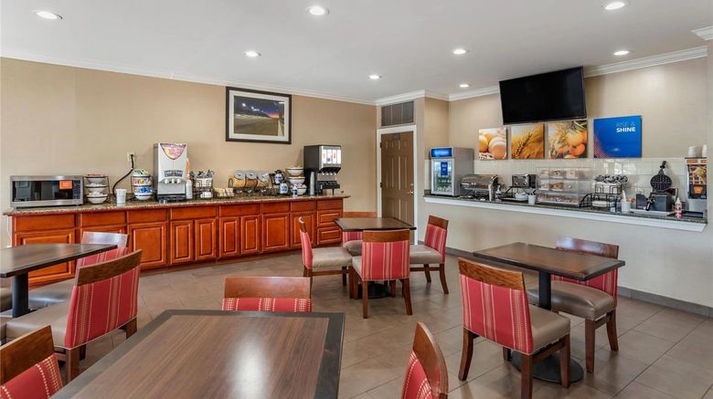 <b>Comfort Inn Restaurant</b>. Images powered by <a href="https://iceportal.shijigroup.com/" title="IcePortal" target="_blank">IcePortal</a>.
