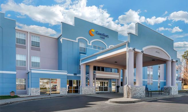 Comfort Inn Exterior