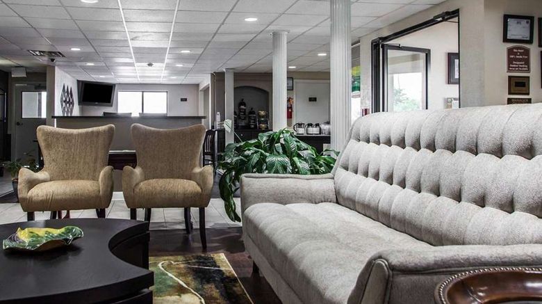 <b>Quality Inn Florence East Lobby</b>. Images powered by <a href="https://iceportal.shijigroup.com/" title="IcePortal" target="_blank">IcePortal</a>.