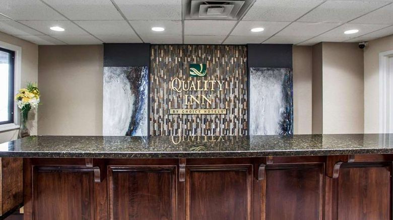 <b>Quality Inn Florence East Lobby</b>. Images powered by <a href="https://iceportal.shijigroup.com/" title="IcePortal" target="_blank">IcePortal</a>.
