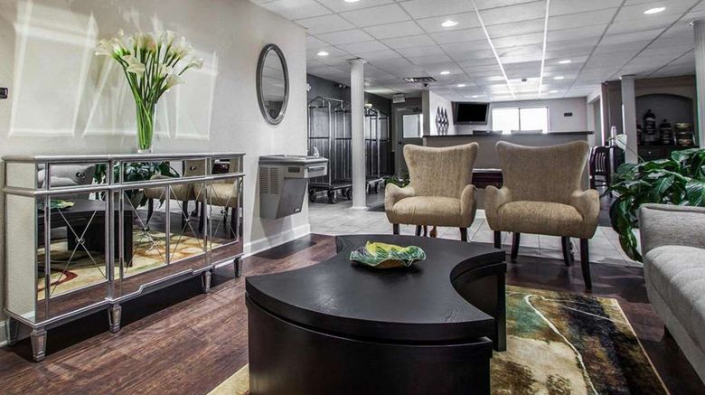 <b>Quality Inn Florence East Lobby</b>. Images powered by <a href="https://iceportal.shijigroup.com/" title="IcePortal" target="_blank">IcePortal</a>.