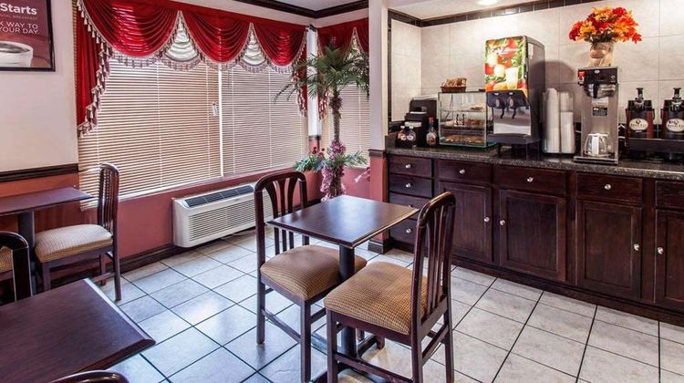 Econo Lodge Restaurant