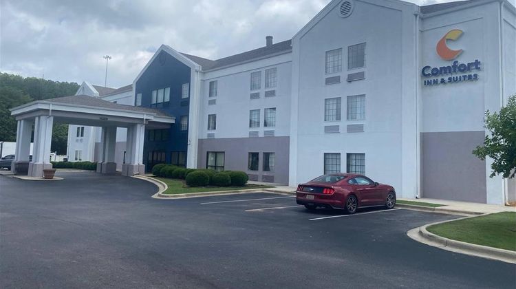 Comfort Inn & Suites Exterior