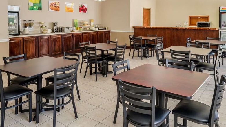 <b>Quality Inn Gulf Shores Restaurant</b>. Images powered by <a href="https://iceportal.shijigroup.com/" title="IcePortal" target="_blank">IcePortal</a>.