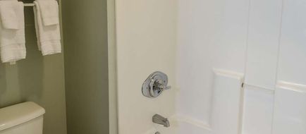Quality Inn Gulf Shores Room