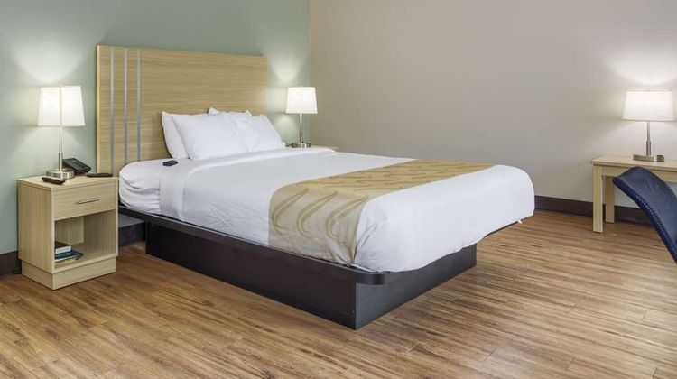 Quality Inn Gulf Shores Room