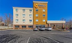Comfort Suites
