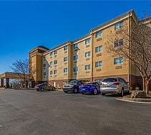 Comfort Suites Exterior
