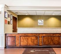 Sleep Inn & Suites Lobby