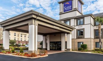 Sleep Inn & Suites
