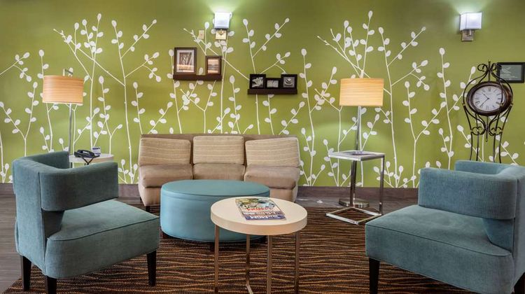 Sleep Inn & Suites Millbrook Lobby
