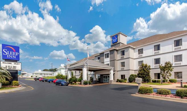 Sleep Inn & Suites Millbrook Exterior