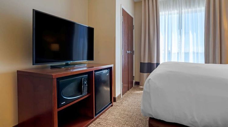 Comfort Suites Room