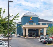 Comfort Suites Exterior