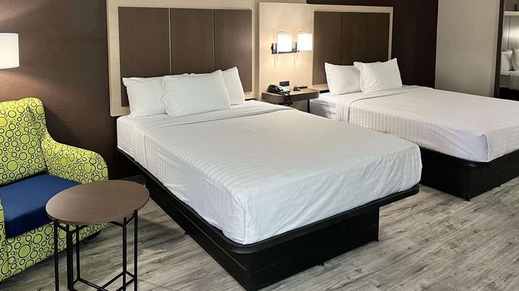 Quality Inn & Suites Room