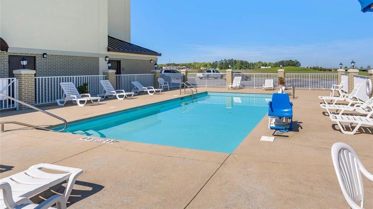 Comfort Inn Lincoln Pool