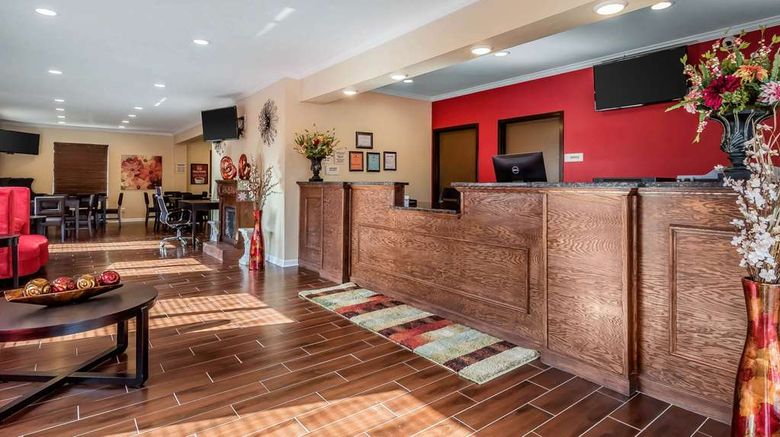 <b>Econo Lodge Boaz Lobby</b>. Images powered by <a href="https://iceportal.shijigroup.com/" title="IcePortal" target="_blank">IcePortal</a>.
