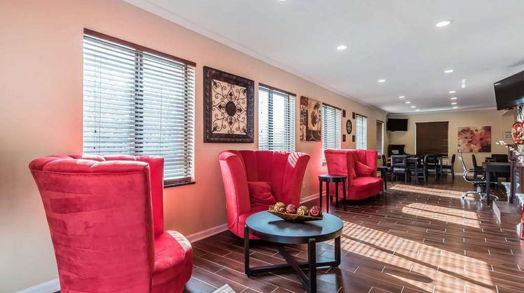 Econo Lodge Boaz Lobby