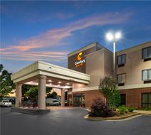 Comfort Suites Exterior
