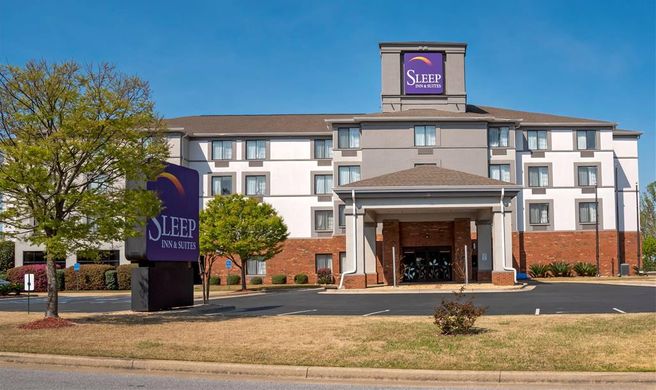 Sleep Inn & Suites Exterior