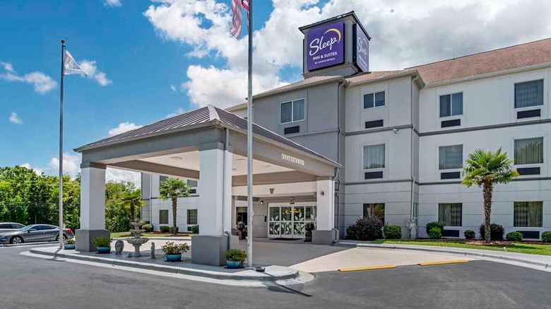 <b>Sleep Inn & Suites Exterior</b>. Images powered by <a href="https://iceportal.shijigroup.com/" title="IcePortal" target="_blank">IcePortal</a>.