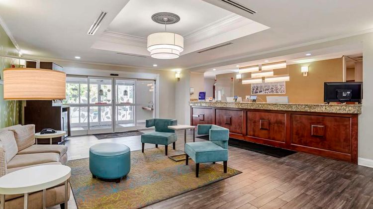 Sleep Inn & Suites Lobby