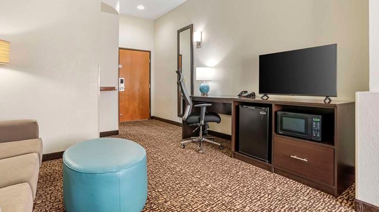 Sleep Inn & Suites Suite
