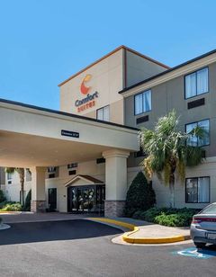 Comfort Suites
