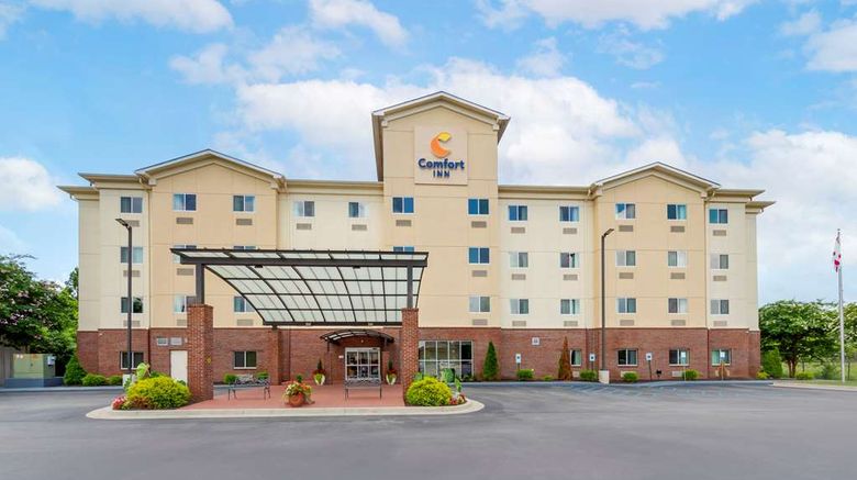 <b>Comfort Inn Huntsville Research Park Exterior</b>. Images powered by <a href="https://iceportal.shijigroup.com/" title="IcePortal" target="_blank">IcePortal</a>.