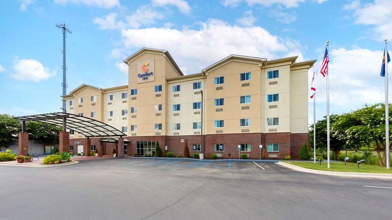 <b>Comfort Inn Huntsville Research Park Exterior</b>. Images powered by <a href="https://iceportal.shijigroup.com/" title="IcePortal" target="_blank">IcePortal</a>.