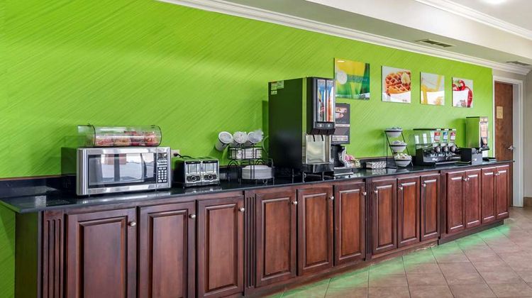 Quality Inn & Suites Restaurant