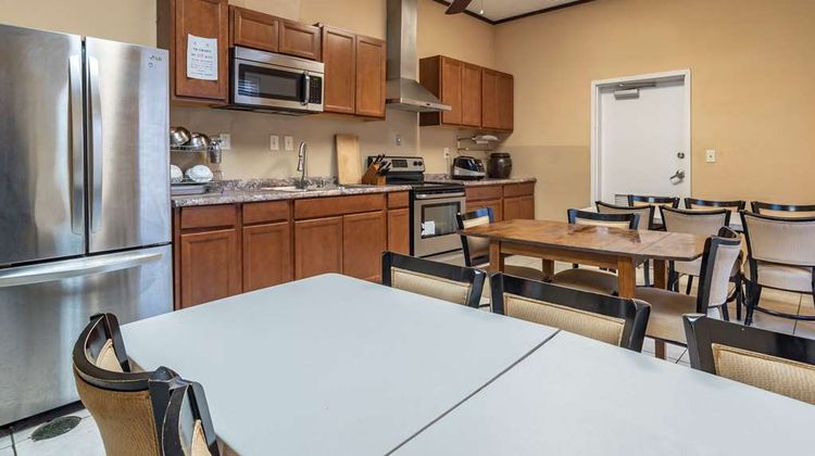Comfort Suites Montgomery South Restaurant