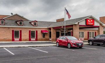 Econo Lodge Inn & Suites Enterprise
