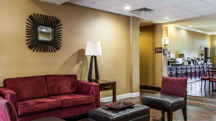 Sleep Inn & Suites Huntsville Lobby