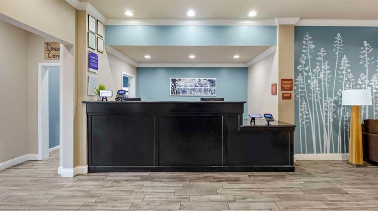 Sleep Inn & Suites Huntsville Lobby