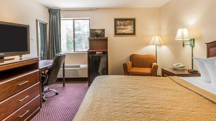 Quality Inn Room