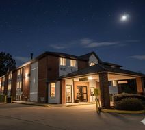 Quality Inn Exterior