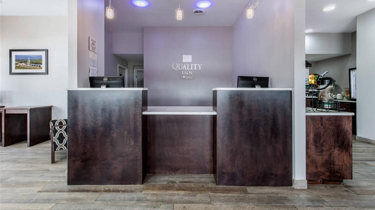 Quality Inn Athens Lobby